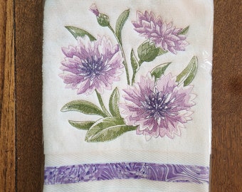 lavender flowers embroidered towel, lavender flowers towel, lavender bathroom decor, lavender decor, lavender themed kitchen, lavender bath