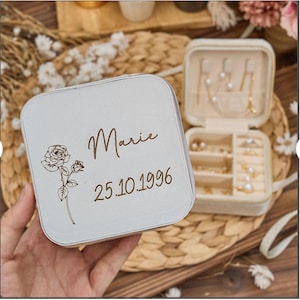 Personalisiertes Schmuckkästchen mit Gravur – Schmuckbox mit Name & Datum – Geschenk für Frauen /Hochzeit
