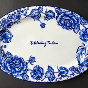 Custom wedding plate, Hand painted porcelain, Birthday gift, Wedding initials logo, Wedding gift for the couple, Blue and white plate