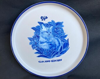 Custom Hand-Painted Pet Portrait Plate: Personalized Cat Art | Unique and memorable Christmas gift