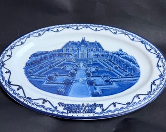 Hand-Painted House Portrait Plate: Custom Porcelain Delft Blue Wall Art. Personalised Christmas gift