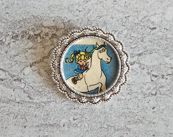 Unique Pin