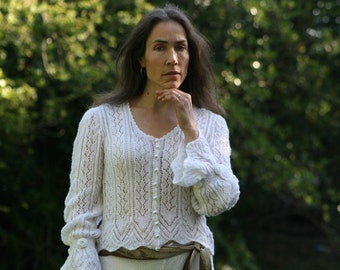 Romantic Victorian Pleasure knitted in lace Stitch