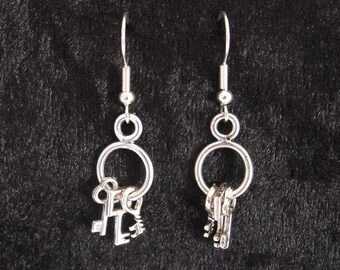 Key earrings in silver