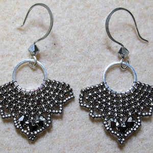 PDF Fly by Night Earrings Tutorial (INSTANT DOWNLOAD)
