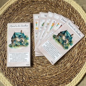 May include: A card game titled "Moord in het Landhuis" featuring a house illustration. The set includes multiple cards with illustrations and text, suggesting a mystery or detective theme. The game is presented on a woven surface.