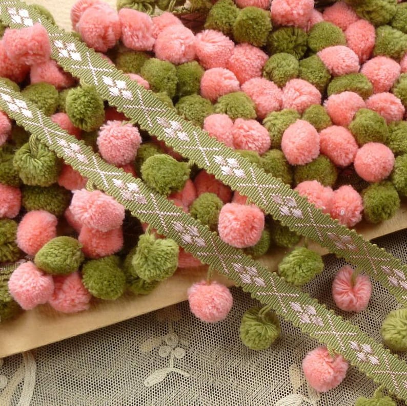 Français Pom Pom vintage Trim image 3