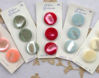 Quality  Mother of Pearl Buttons