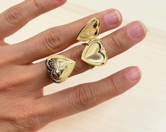 Gold Oval Locket Ring