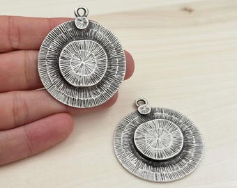 Antique Silver Round Charms: Chunky 2-inch Zinc Alloy Pendants