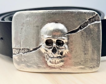 Silver Skull Belt Buckle: Gothic Punk Accessory (Fits 40mm Belt)
