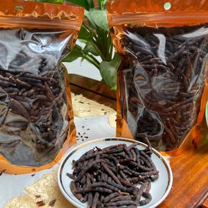 Negro Pepper (Grains of Selim) | Xylopia Aethiopica | African Spice for Soups & Stews | Traditional Herbal Spice | Natural Whole Pods