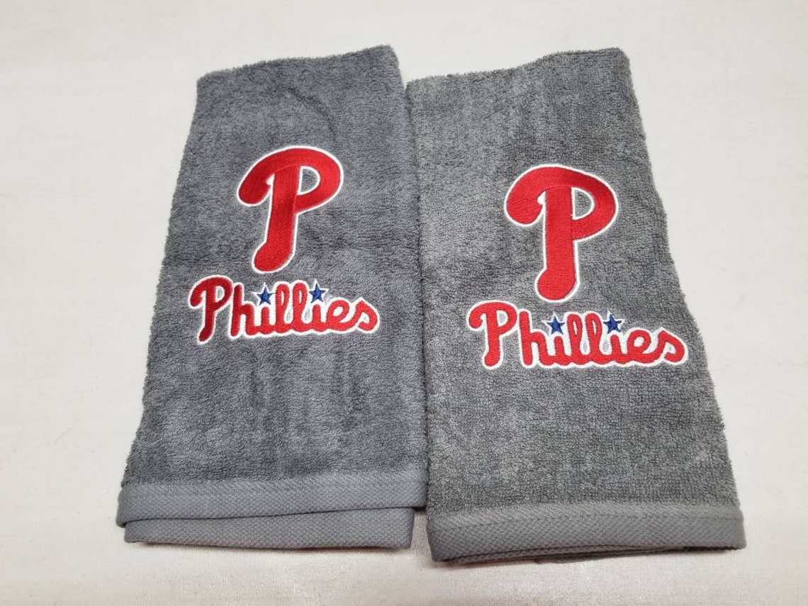 Philadelphia Phillies Towels Personalized Gift Bath Towel Etsy