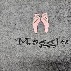 Ballet Dancer, Ballet Slippers, Towel Set, Personalized Pointe Shoes, Embroidered Towels, Dance Recital Gift, Dance Gift, Dance Team Gift