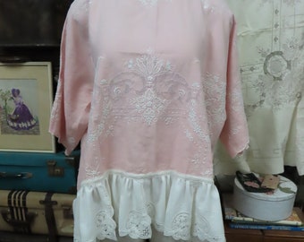 Vintage Kitty.. OVERSIZE TUNIC, pretty pale pink and white embroidered linen.. stunning needlework, ooak gorgeous shabby chic.  1-2XL+ O/S