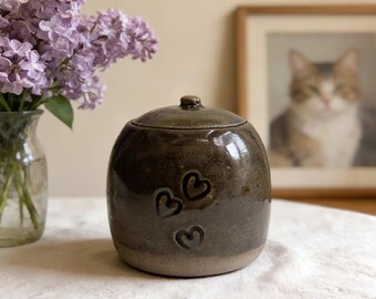 Cat memorial urn, custom pet keepsake, personalized cremation urn, dog ashes gift