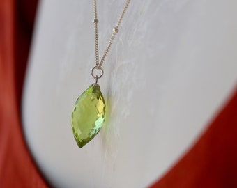 Green Peridot, Silver Jewelry, Minimalist, Dainty, Christmas Gift, Birthday Gift for Wife, for Mom, for Daughter, for Sister, for Girlfriend