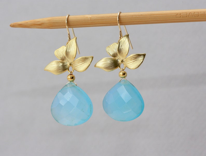 for Sister Birthday Gift for Daughter Spring Trends Wedding Party Blue Chalcedony Earrings Mothers Day Gift Graduation Gift for Wife