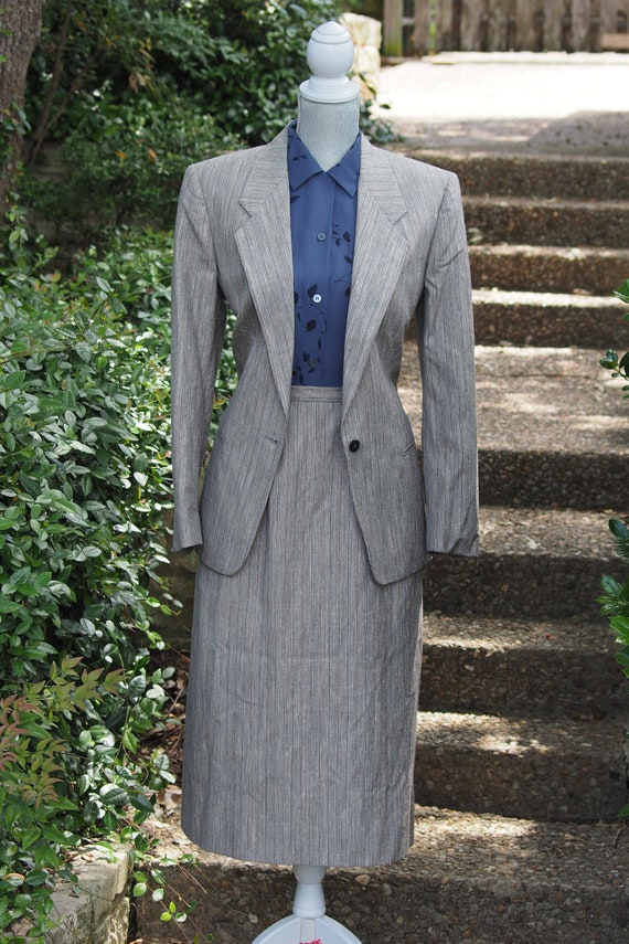 Retro Ladies Suit Jacket - Fine Pinstripe - Gray 8