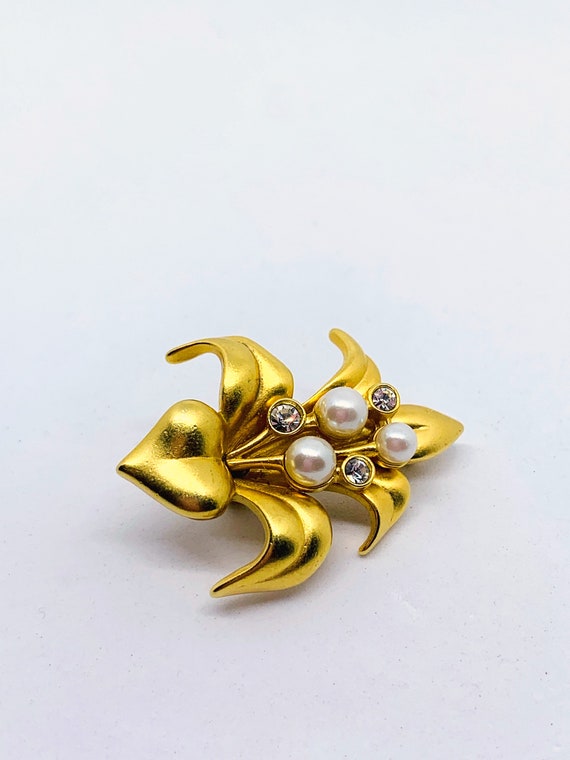 Swarovski Satiny Gold Flower Pin - image 3