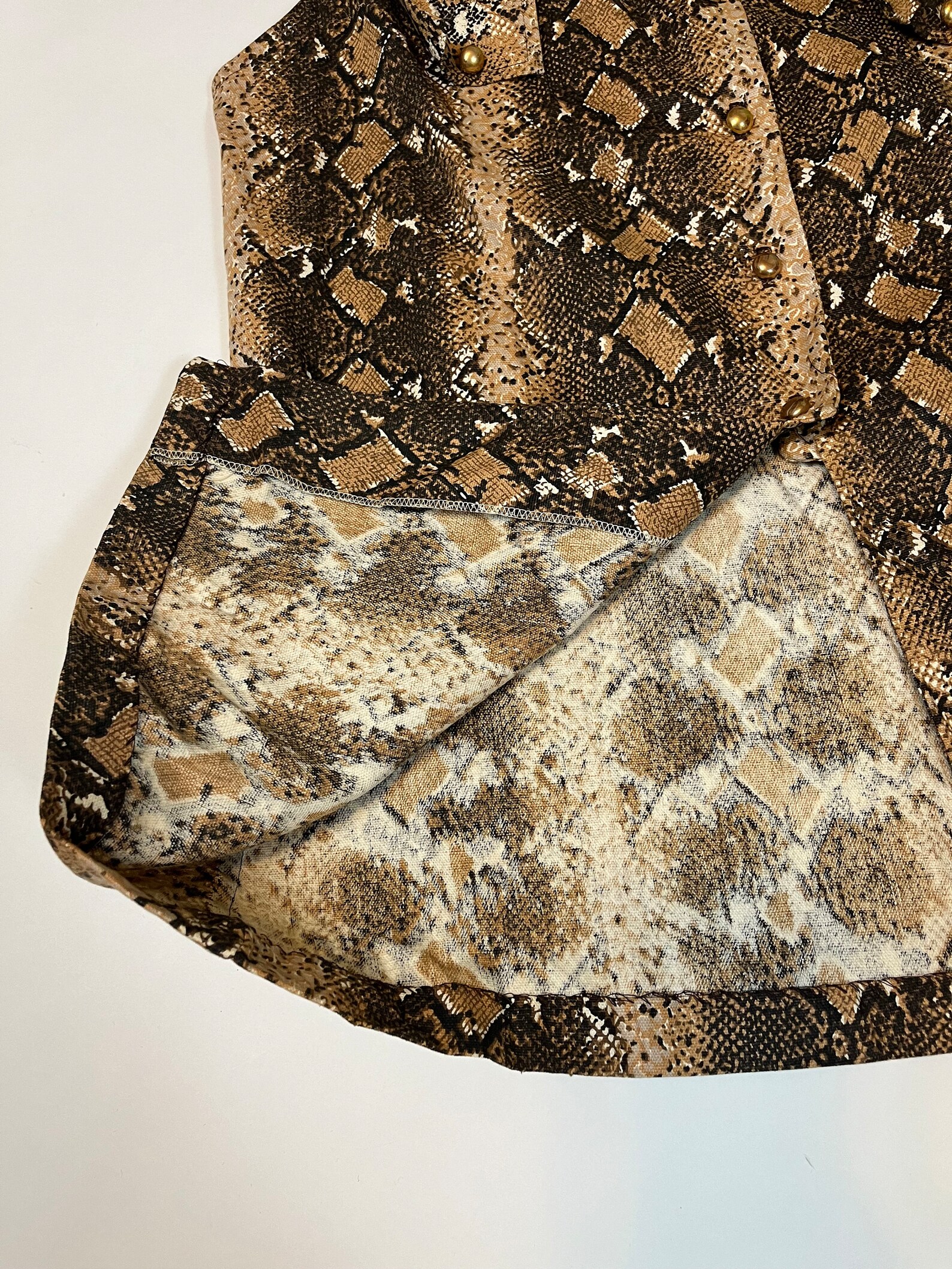 30 X 29 Vintage 1950's | 1960's NOS Snake Python Print 2 Pc Cotton Top ...