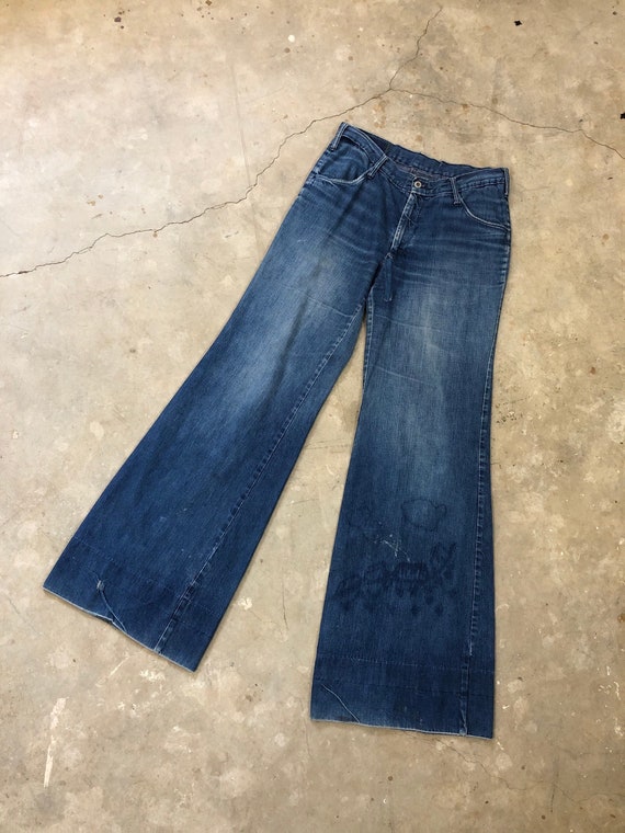 30 x 34 Vintage 1970s Bell Bottom Distressed & Rep