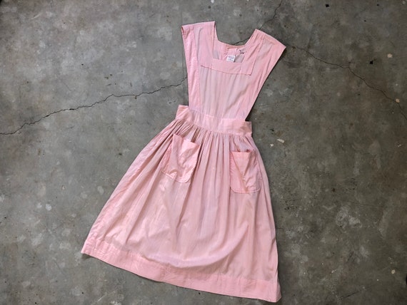 1940s Pink Cotton Distressed & Repaired Pinafore D