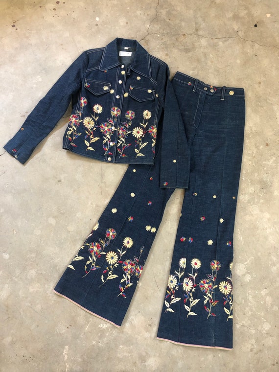 Vintage 1970s Denim Two Piece Embroidered Floral S