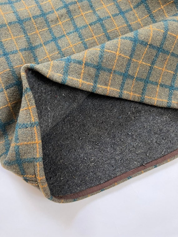 Vintage 1950's | 1960's Blanket Collared Pullover… - image 6