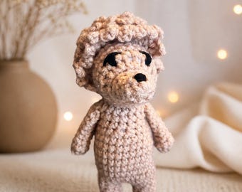 Giocattolo amigurumi di animale immaginario realizzato all'uncinetto – 20 cm