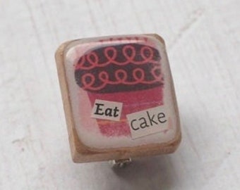 Cupcake Scrabble Pin, Handmade, Scrabble Tile Brooch, Tiny Collage, Eat cake, Foodie Pin, Upcycled Game Piece, Distressed-Look, Cupcake Love