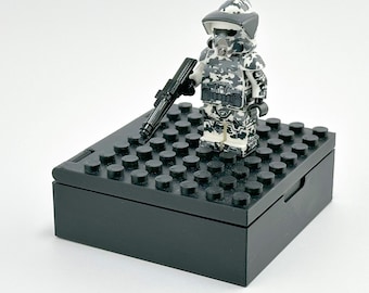 3D Printed Mini Figure Storage Box: Toy Organizer Carrying Case