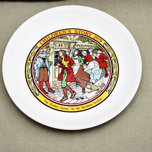 1979 The Golden Goose Children&#39;s Story Plate Wedgwood England Brothers Grimm