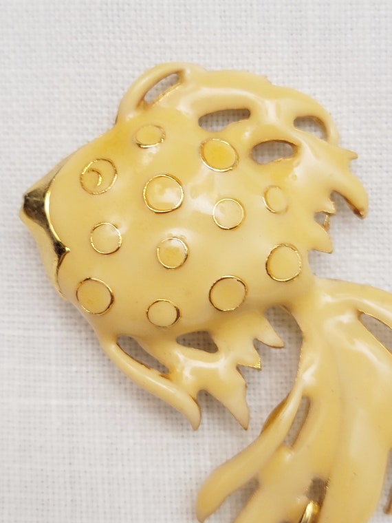 Yellow Enamel Gold Fish Brooch Pin Large, Unusual 