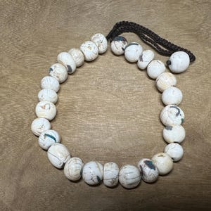 Inlaid Naga Conch Shell Mala Beads Strand | 28pcs Natural Shell Prayer Beads | Nepalese Round Mala Beads for Meditation & Jewelry Making