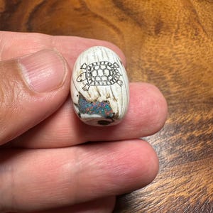 Inlaid Naga Conch Shell Bead with Turtle Engraving – Tribal Mala Bead for Jewelry Making or Collection