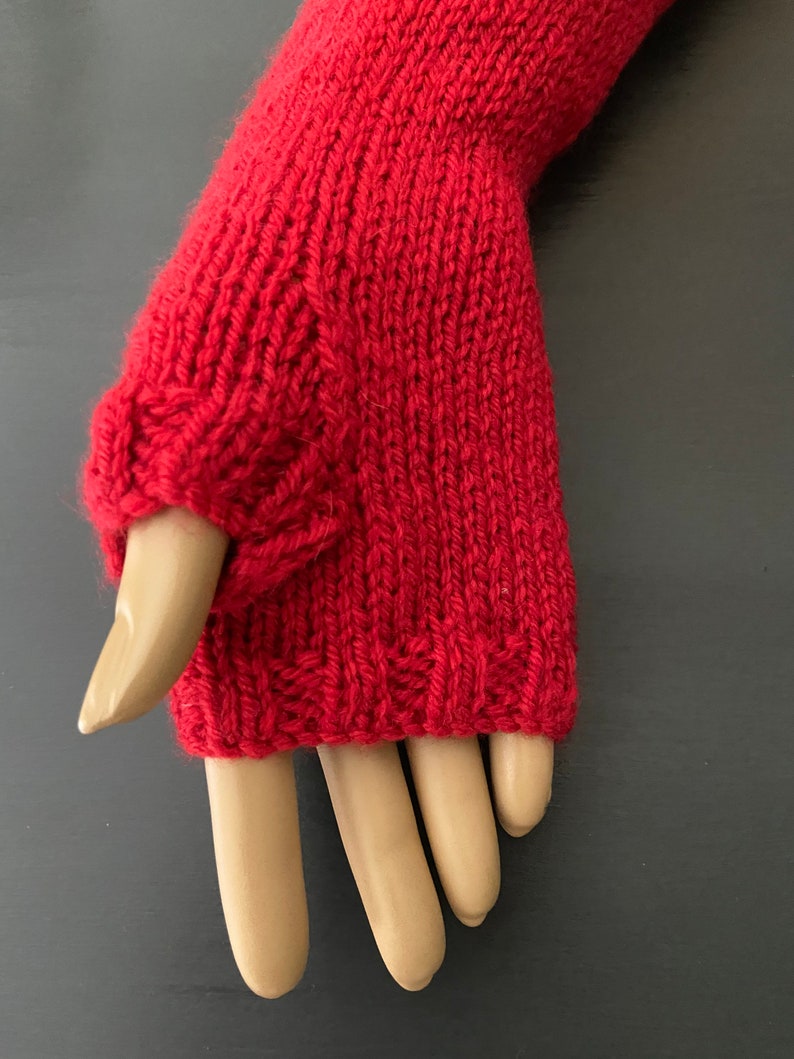 leinwande Boa Hand Knitted Mittens新品未使用 leinwande Boa Hand Knitted Mittens新品未使用