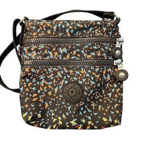 Kipling Crossbody Bag mit verstellbarem Riemen und mehreren Reißverschlussfächern aus leichtem Nylon