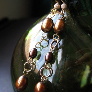 Chocolate pearl and gold earrings image 1