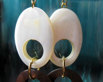 Cream and cocoa shell and wood earrings