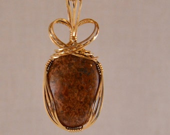 Chrysanthemum stone * pendant, brown, small, heart topper, 14 Gold Filled wire -P145