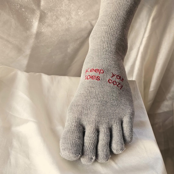 Fingered Socks, Toe Socks, Embroidered Costum Letter Socks, Personable Toe Socks, Toe Letter Socks Gifts, Initial Fingered Socks, Christmas