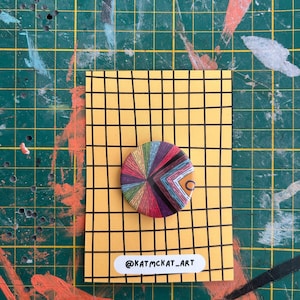 queer progressieve vlag button - queer handgemaakte kunst