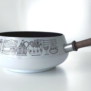 mid century fondue pot / sauce pan with illustrations