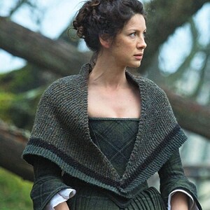 Outlander Shawl, Rent Shawl, Claire Fraser, Triangle Tweed Highlands Wool, Made to Order image 1