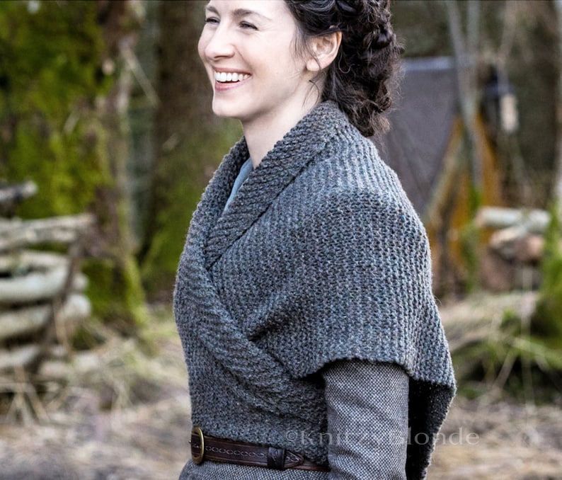 Claire Work Shawl Outlander Season 7 Triangle Shawl 100% image 2