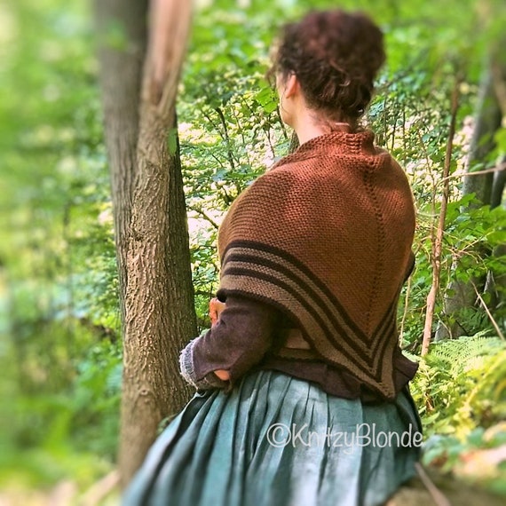 Hand Knit Wool Blend Triangle Shawl, Outlander Inspired - Etsy