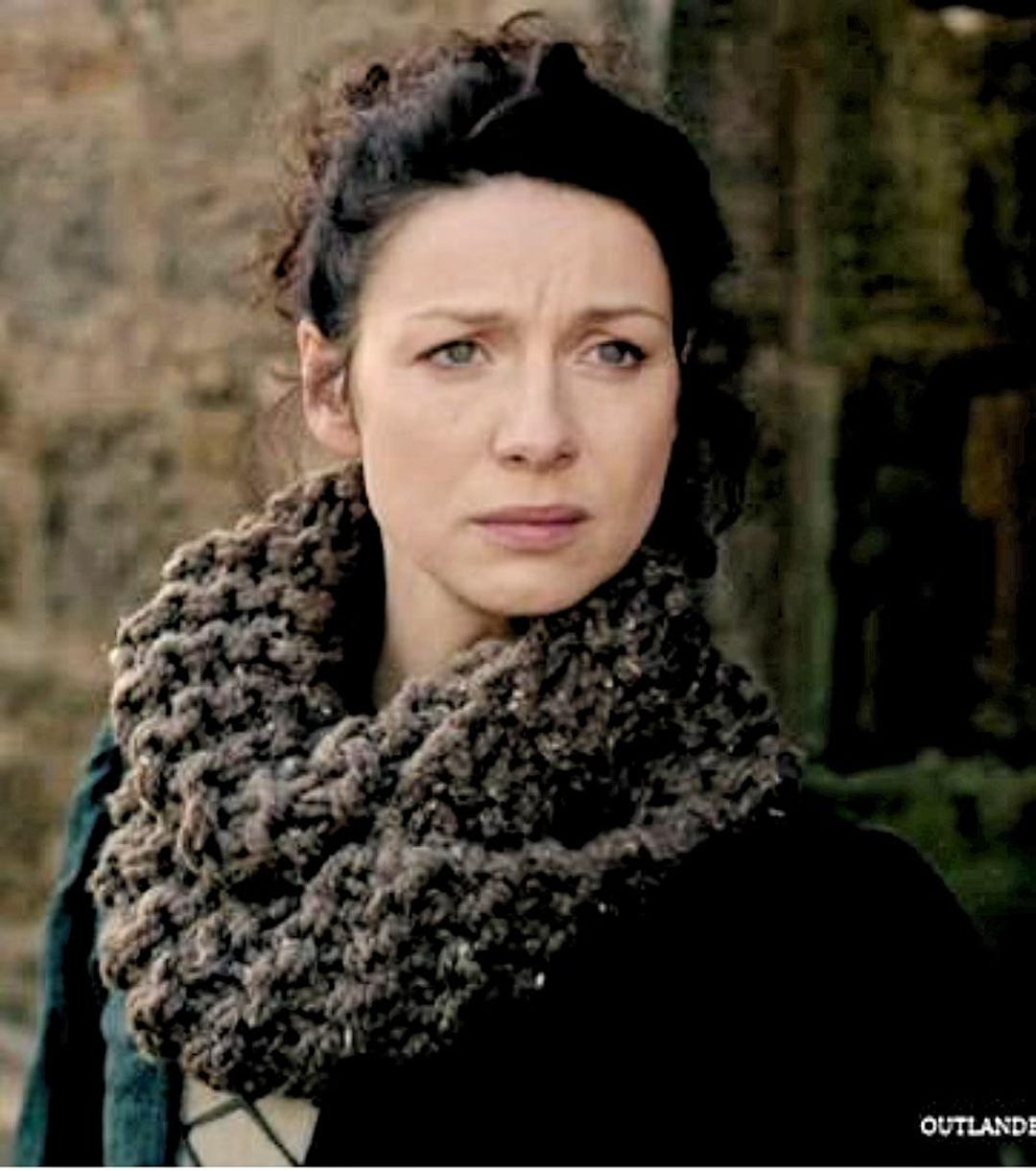 Outlander Claire Cowl Infinity Scarf Chunky Knit, 8 Colors