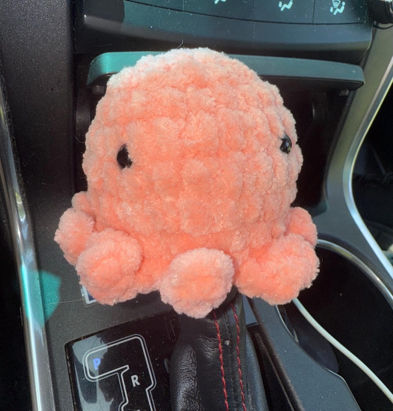 Octopus Gear Shift Cover: Plush Girl Car Decor Shifter - car accessories - crochet amigurumi - gift Coral