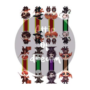 Puede incluir: Un conjunto de 18 marcapáginas con temática de Harry Potter que presentan varios personajes de los libros y las películas. Los marcapáginas están impresos sobre un fondo blanco con un diseño de rayas rojas, verdes y moradas. Los personajes incluyen a Harry Potter, Ron Weasley, Hermione Granger, Draco Malfoy, Severus Snape y más.